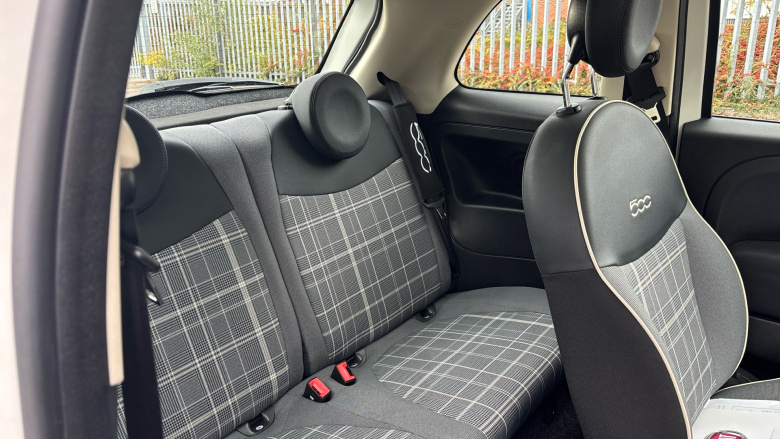 Fiat 500 1.2 Lounge 3dr Petrol Hatchback